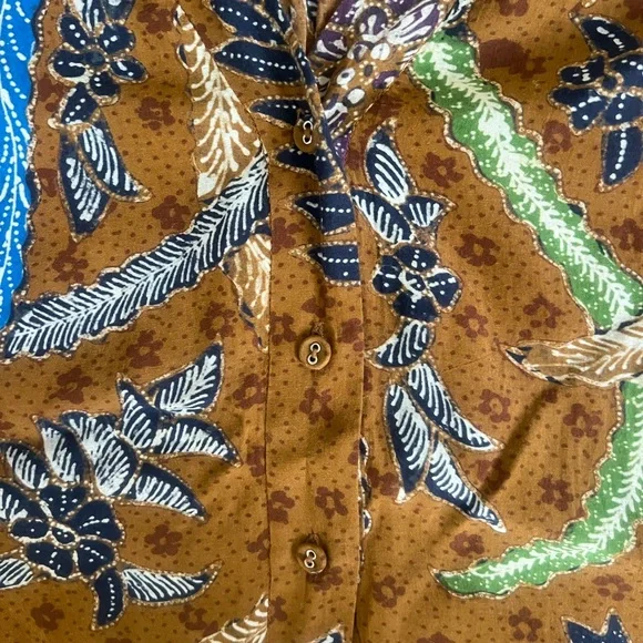 Cara Cara win top. Size small. New without tags. - Picture 7 of 11